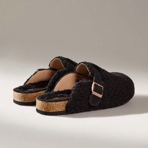 Black Fuzzy Slip-On Clogs with Buckle